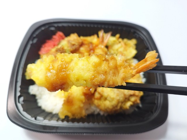 2026最新】5種具材の天丼（鶏天入り）【セブンイレブン】食材の味を